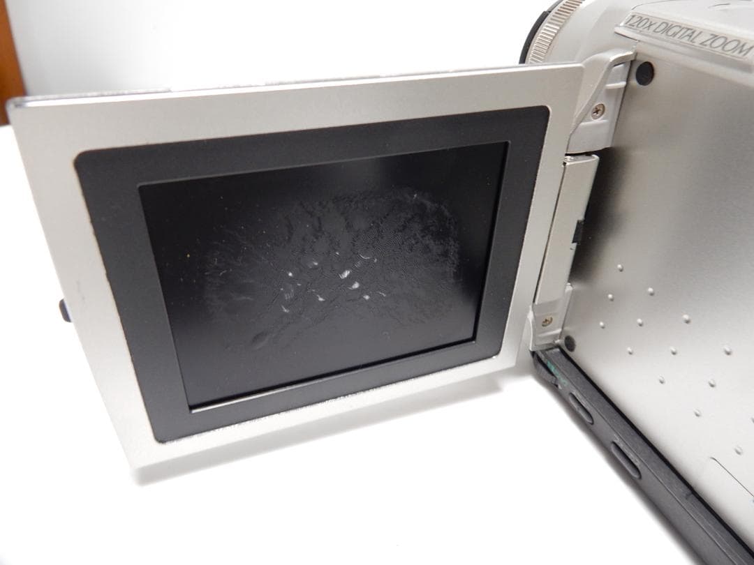希少　大人気　動作品　Mini DV　パナソニックビデオカメラ　NV-DB1