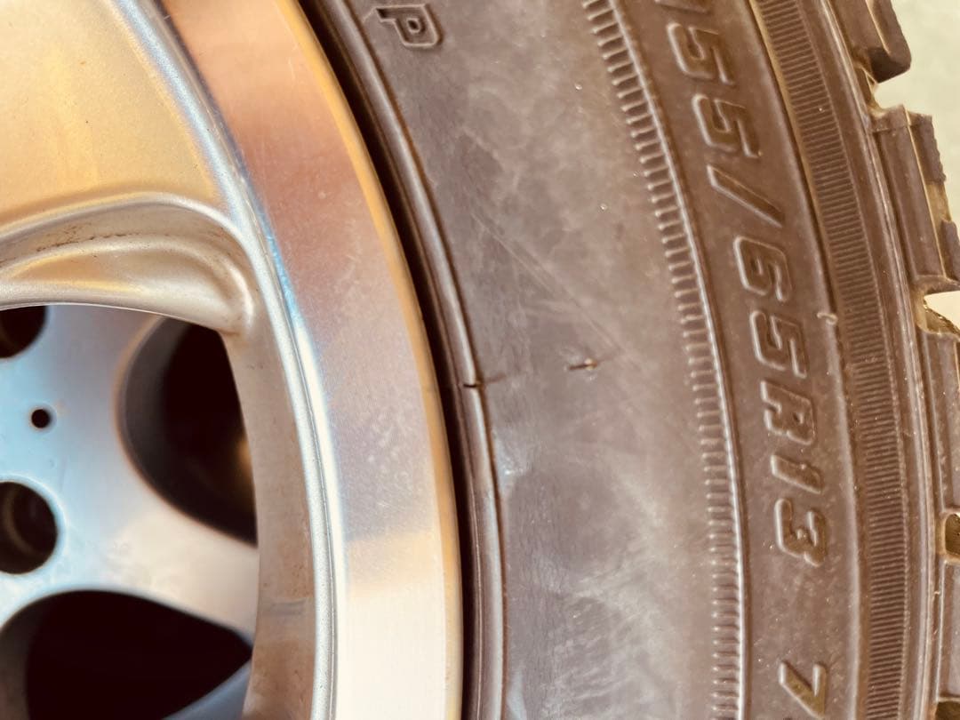 スタッドレスホイル付き155/65Ｒ13