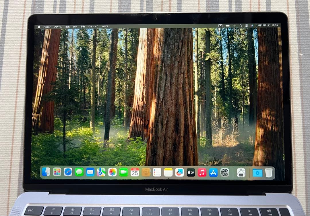 MacBook Air 13インチ (2020) i7/16G/512G