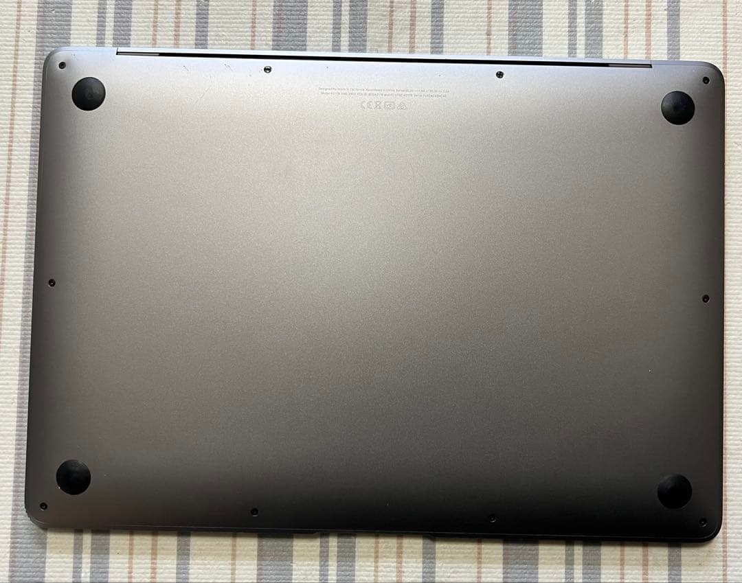 MacBook Air 13インチ (2020) i7/16G/512G