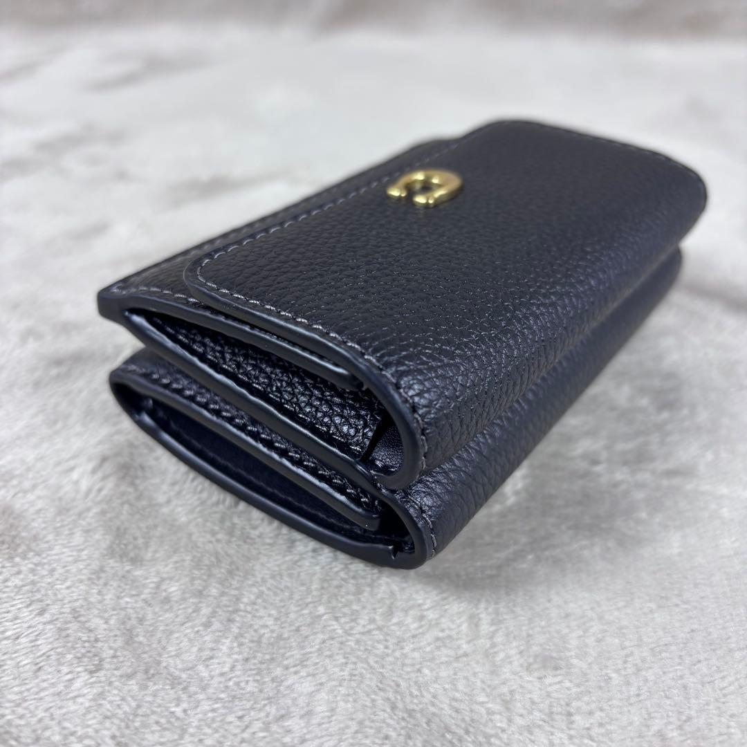 新品未使用　現行 COACH 三つ折り財布 ミニ トライフォールド ウォレット