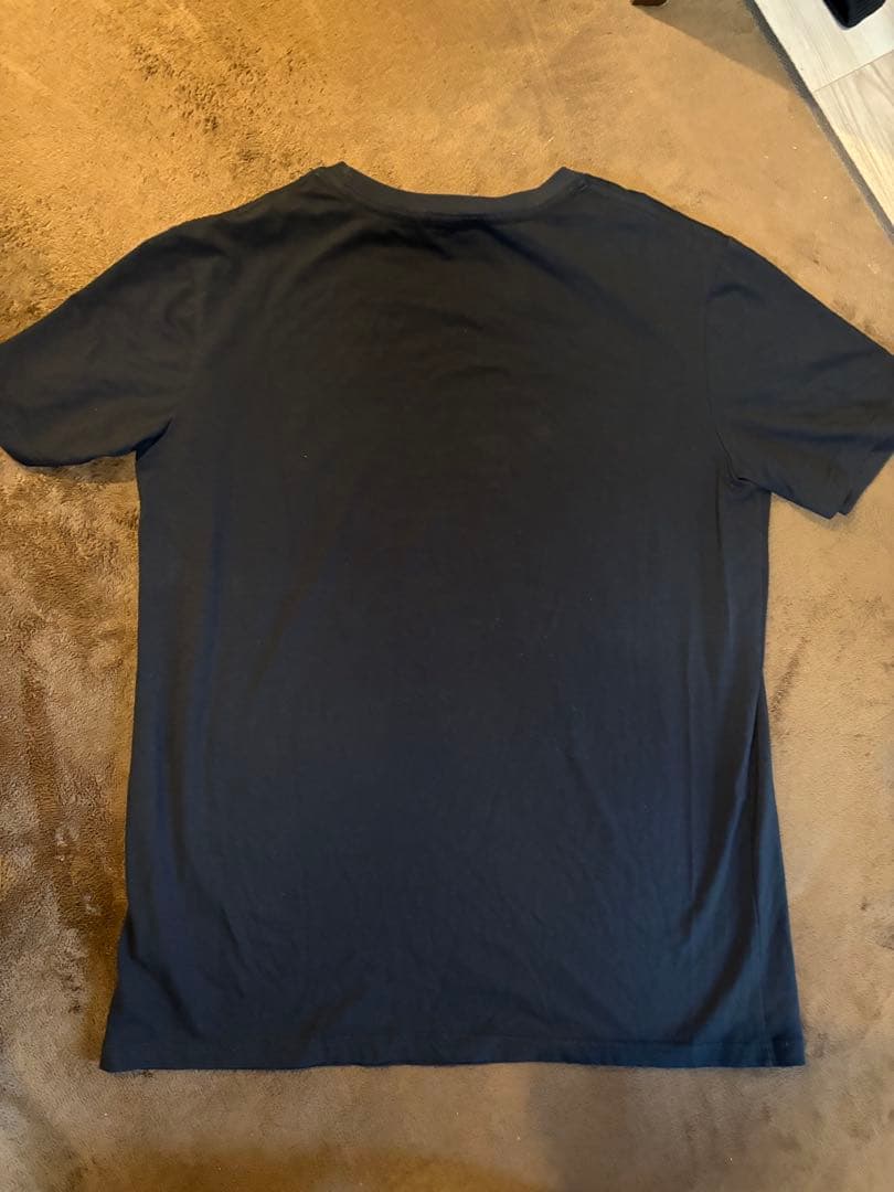 ⠀【美品】BURBERRY ロゴ Tシャツ 黒
