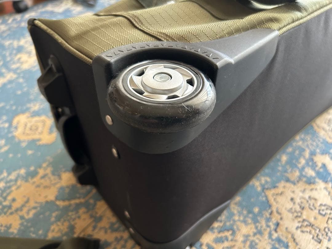 Coleman オリーブグリーン ボストンバッグ