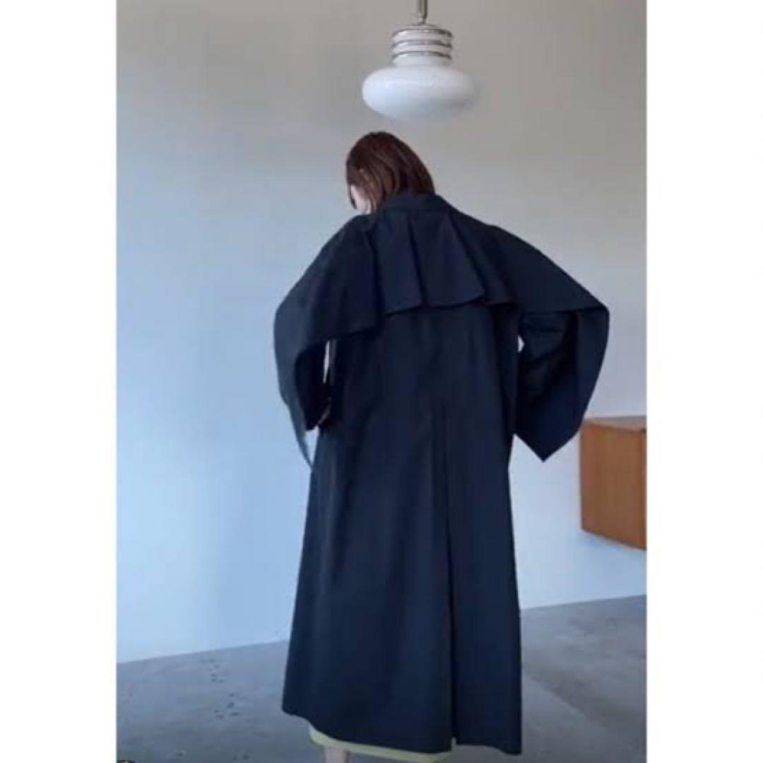 CLANE BACK FRILL Spring coat ブラック