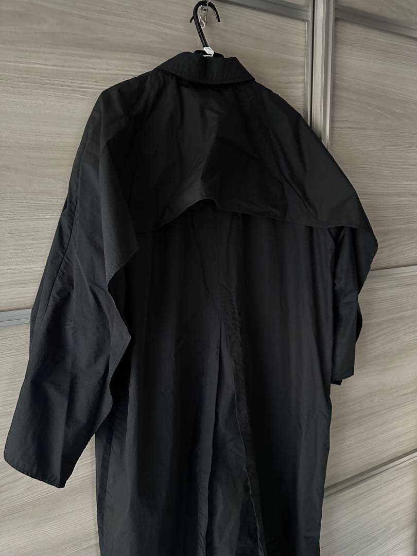 CLANE BACK FRILL Spring coat ブラック