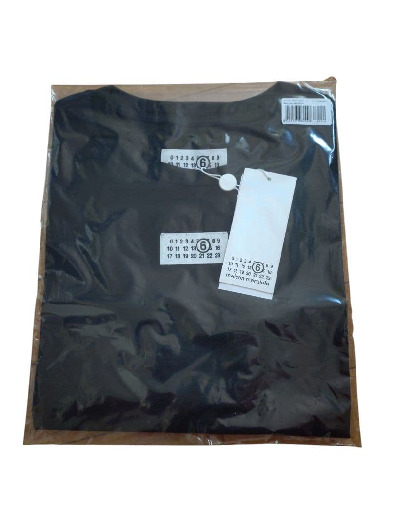 新品未使用　MM6 Maison Margiela　マルジェラ　ロゴ　Tシャツ