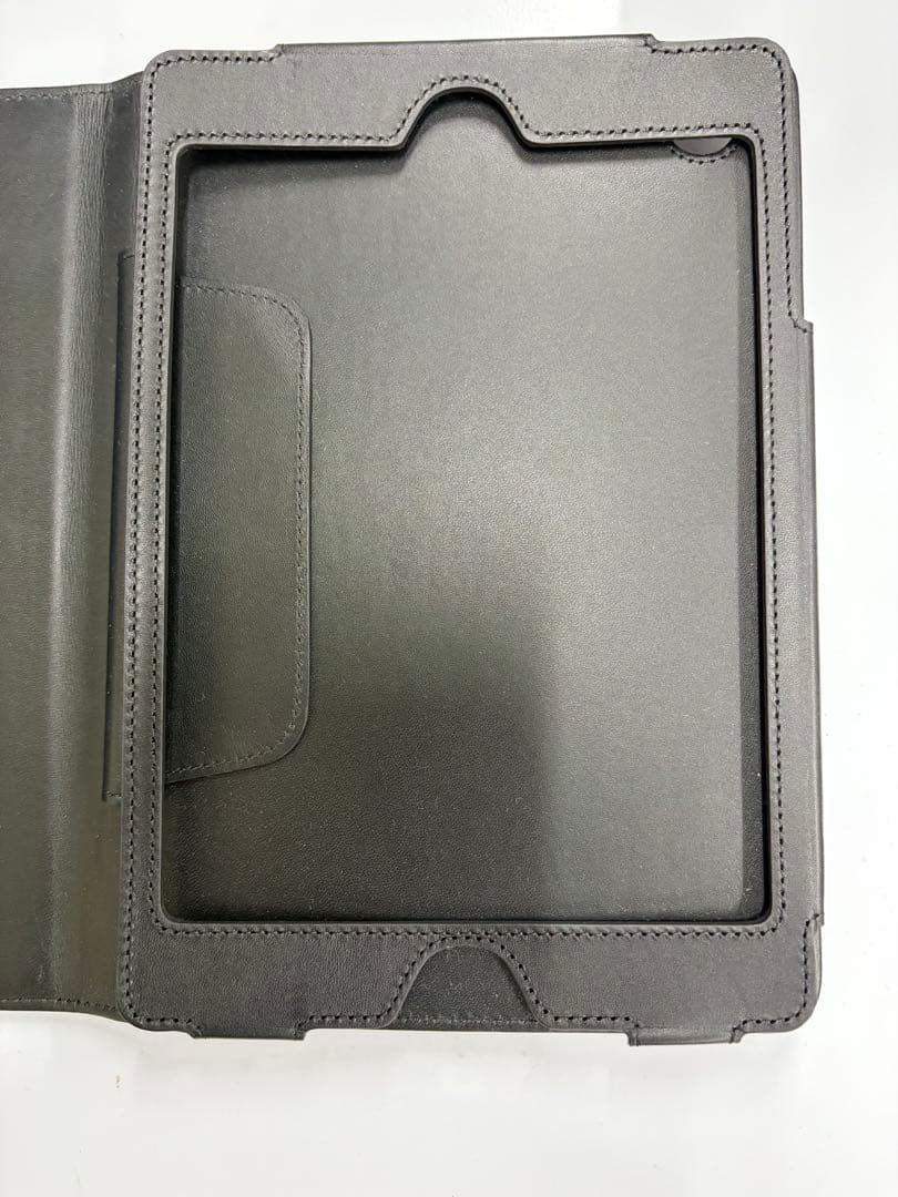 【未使用保管品】CHANEL ブラック レザー iPadケース