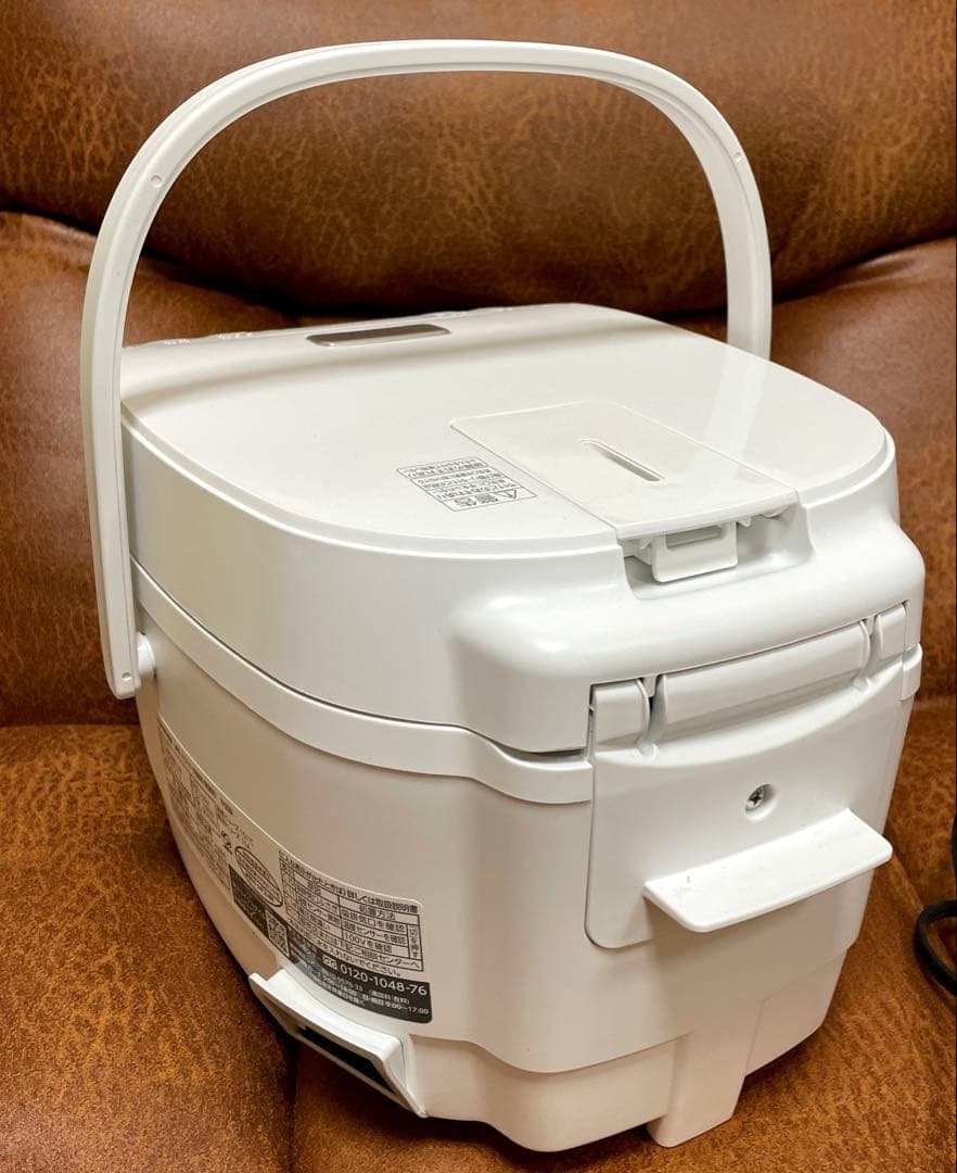 TOSHIBA IHジャー炊飯器　RC-10HR