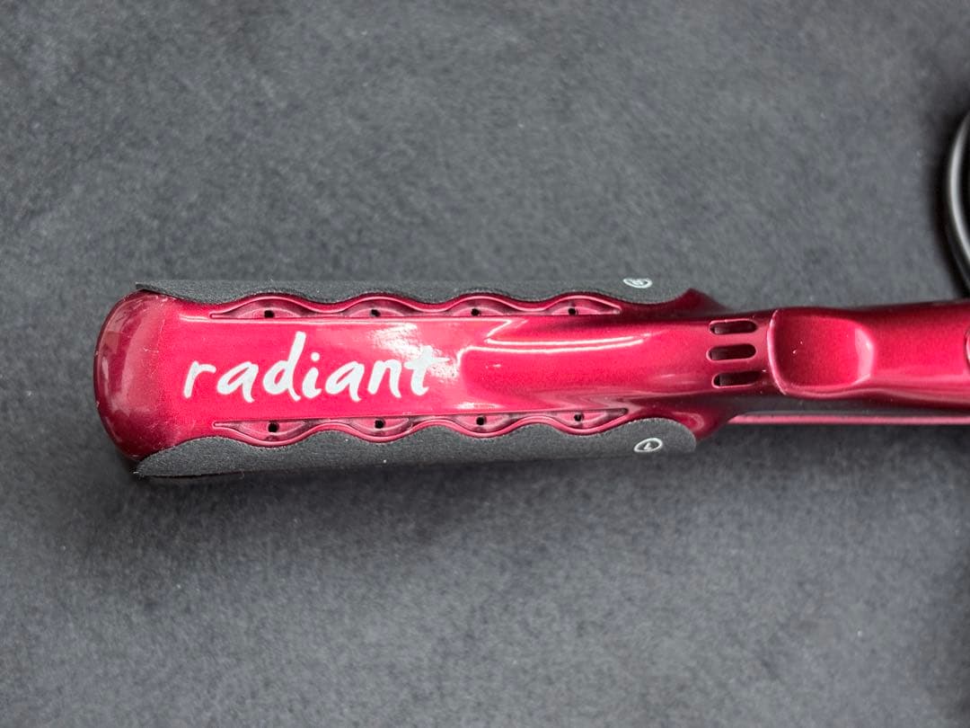 【正規品】【新品プロテクター】radiant ストレートヘアアイロン 28mm