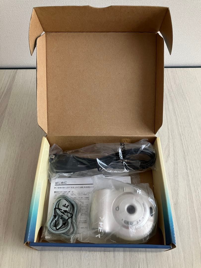 【希少・動作品・箱と説明書付】 FUJIFILM デジタルカメラ DQ-1