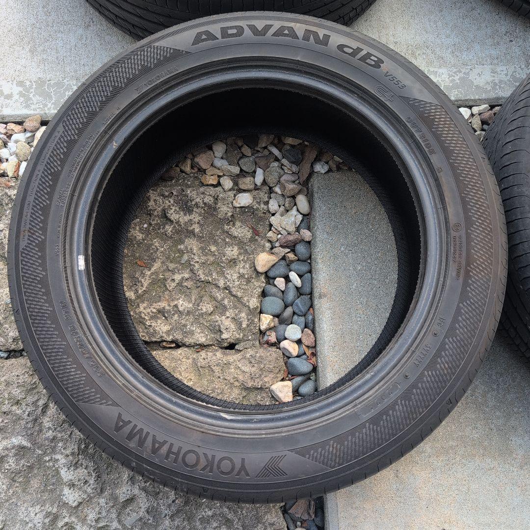 専用出品　235/50/R18　YOKOHAMA　ADVANdB　V553