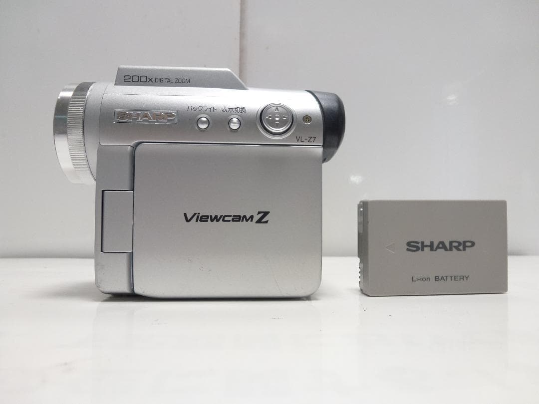 希少　動作品　miniDV　シャープ　 SHARP ビデオカメラ VL-Z7　②