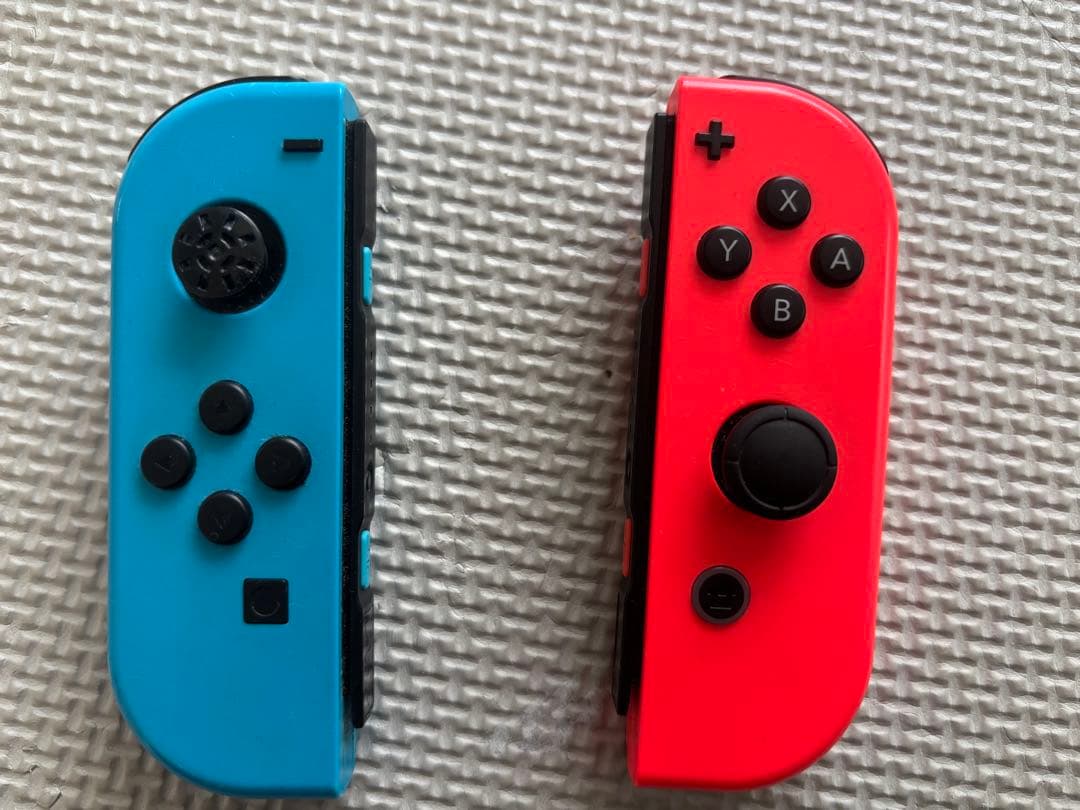 ✨*送様 Nintendo Switch 本体 青/赤 Joy-Con付き