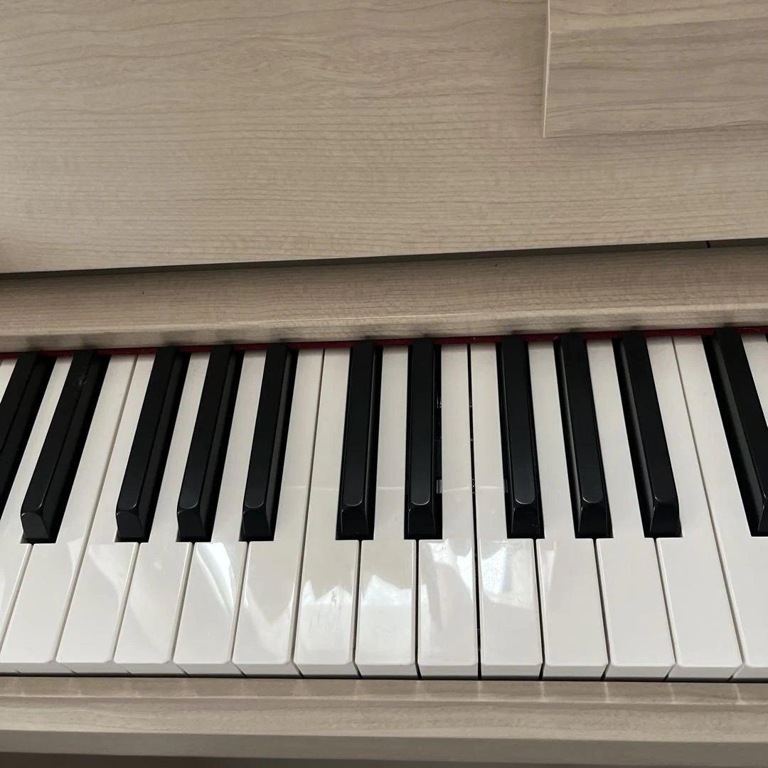 電子ピアノ　YAMAHAアリウス