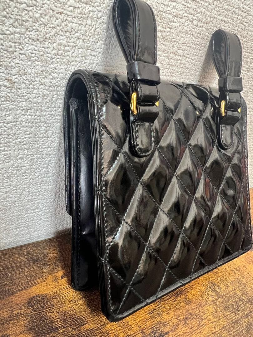 シリアルシール付き正規品シャネル　パテントバック　ウェスト　ショルダー