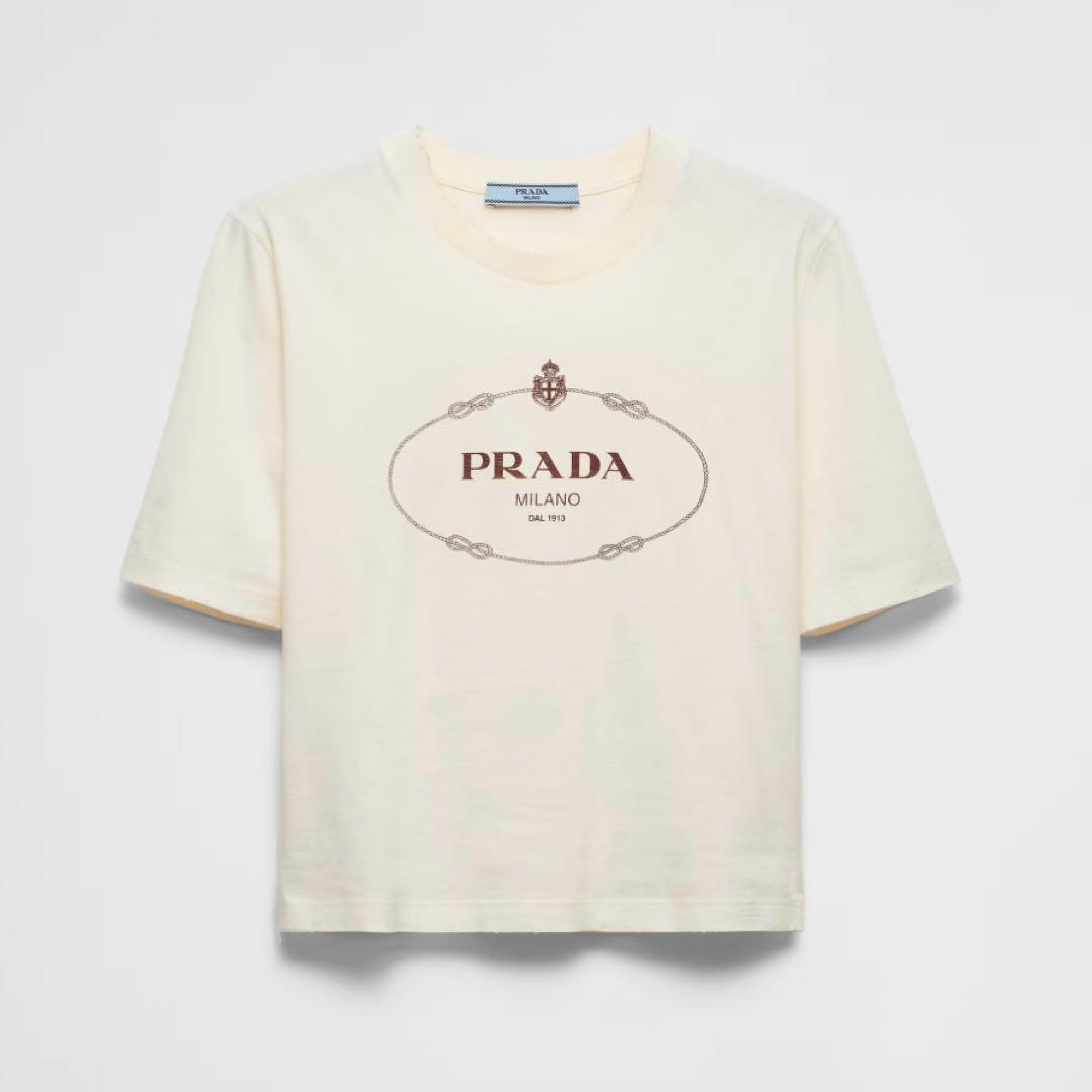 ぐ**様 PRADA プリント入り ジャージー Tシャツ