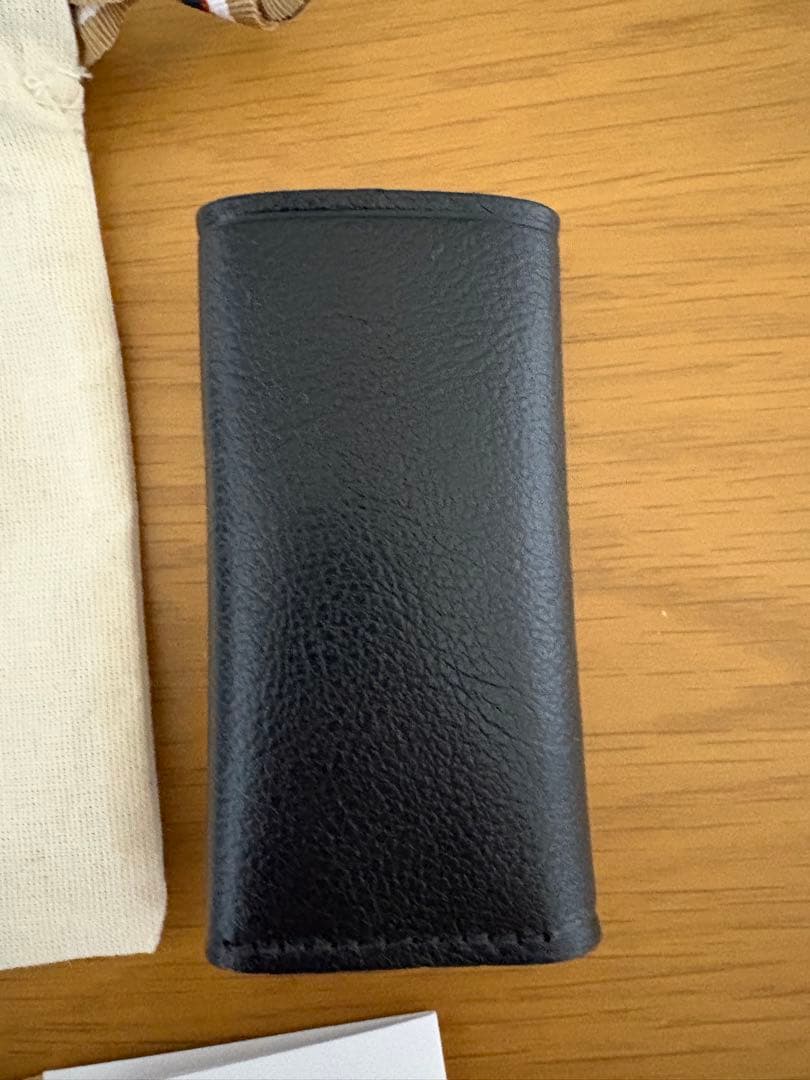 IL BISONTE 黒 ブラック レザー キーケース　正規品