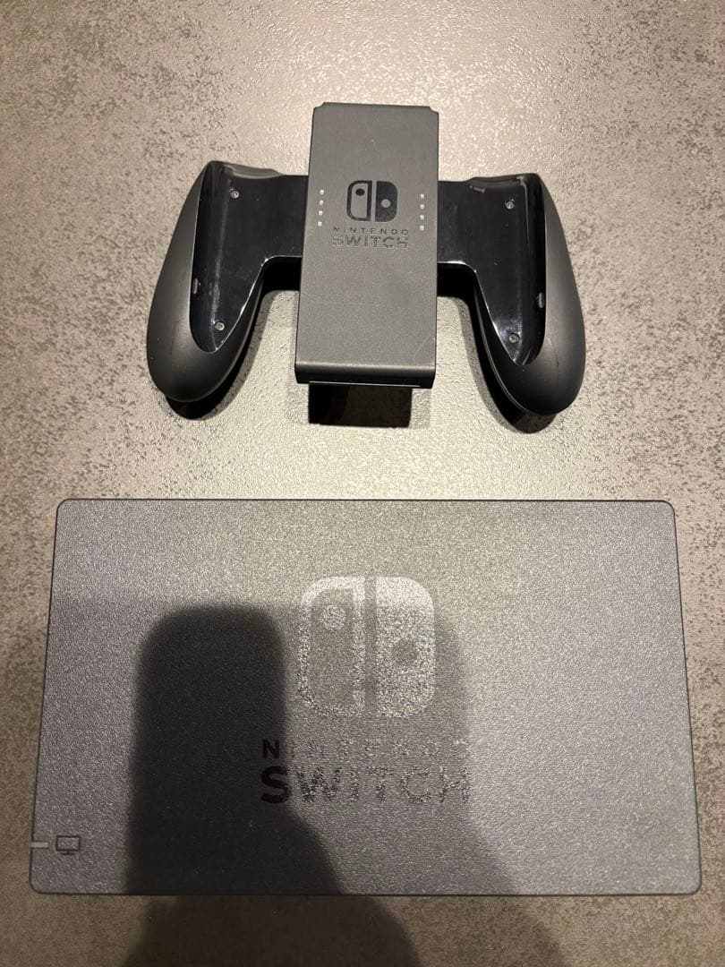 d*3様 Nintendo Switch ケース付き