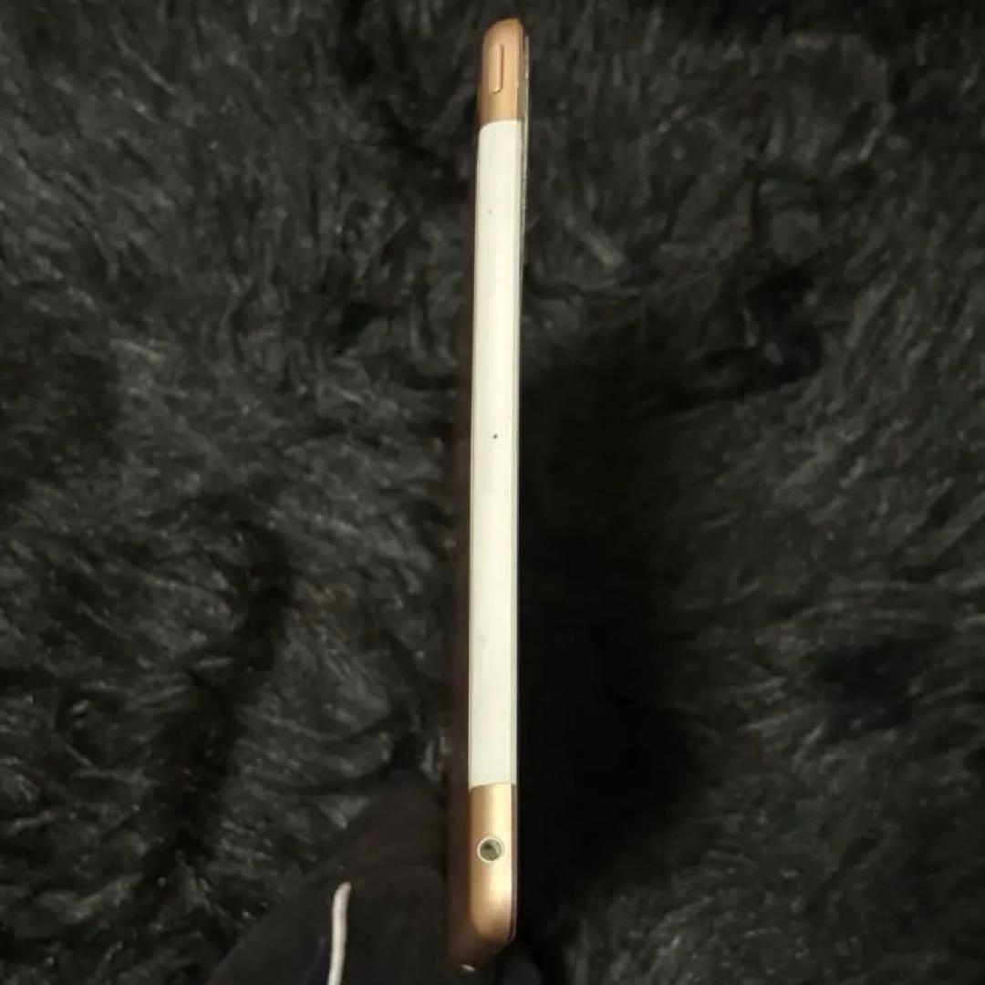 k*a様 【 画面割れ ジャンク品 】 iPad 第8世代 32GB ゴールド