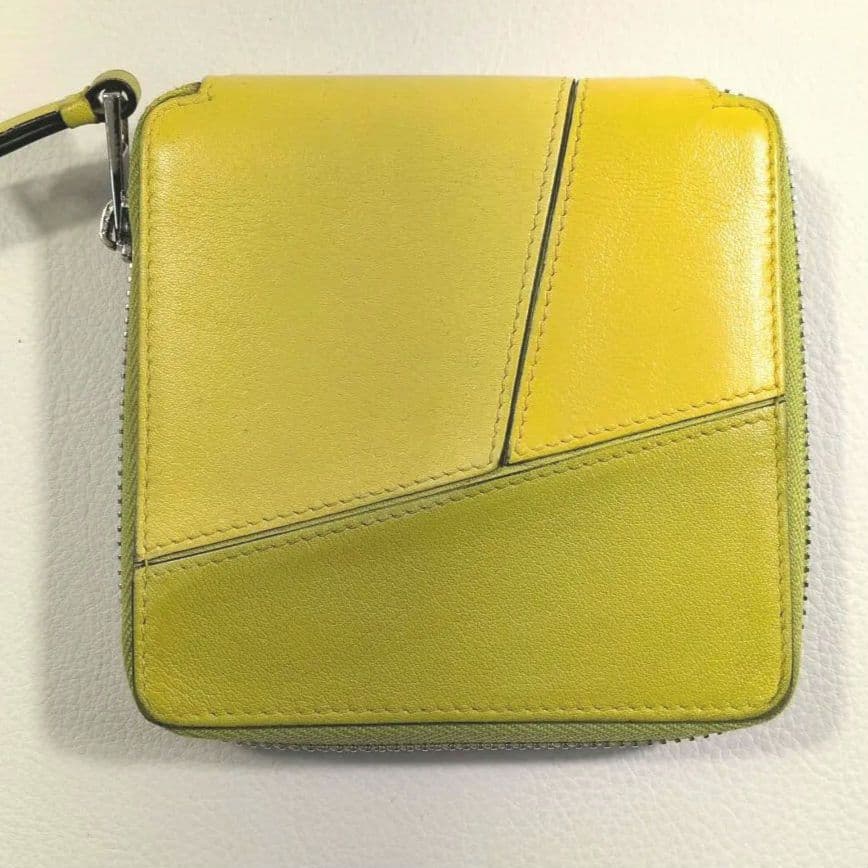 【極美品】LOEWE パズル コンパクト2つ折り 財布　ラウンドジップイエロー系