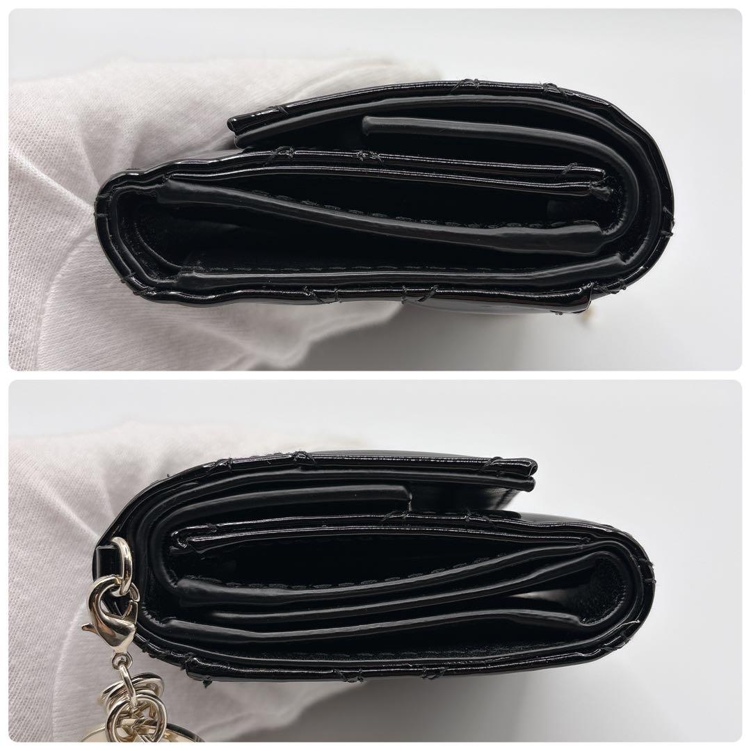 未使用 Lady Dior ロータスウォレット カナージュ パテントカーフスキン