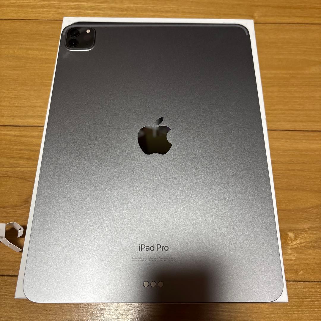 iPad Pro 11インチ第4世代　スペースグレイ中古美品