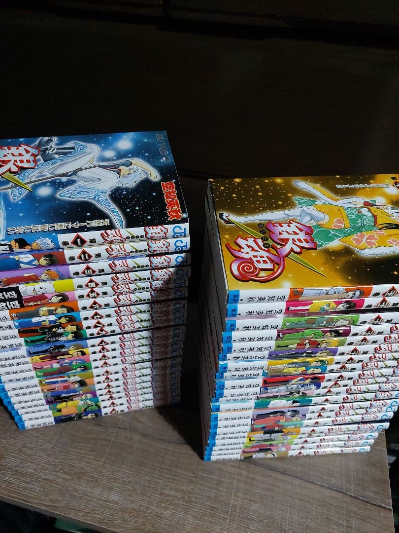 銀魂１巻から７７巻 全巻セット(ほぼ新品)