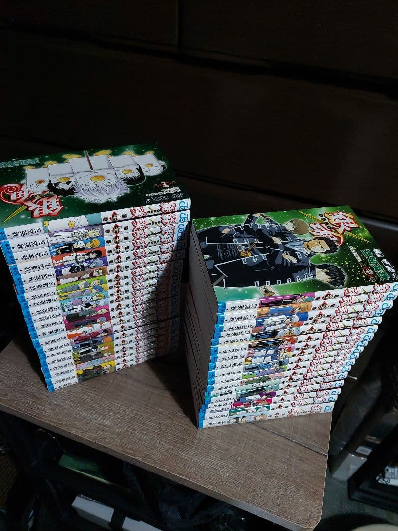 銀魂１巻から７７巻 全巻セット(ほぼ新品)