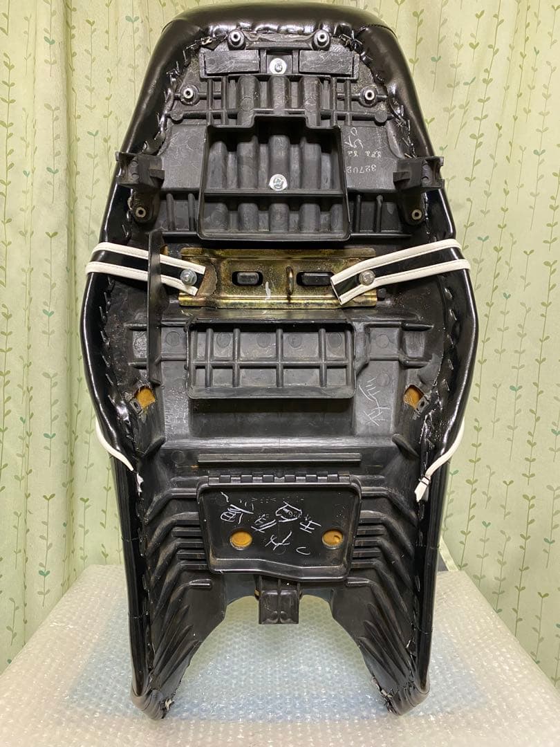 治野　VTR250（キャブ車用）特注三段シート50cm