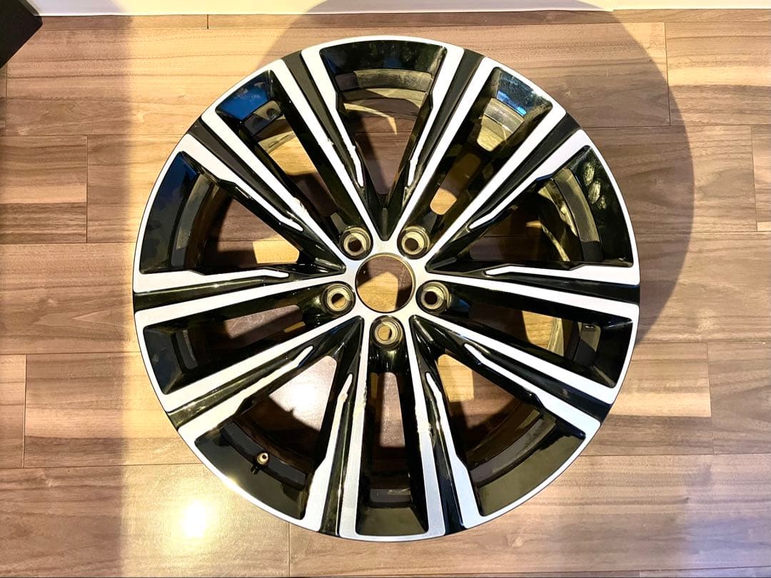ボルボ 純正 XC60 19インチ ホイール