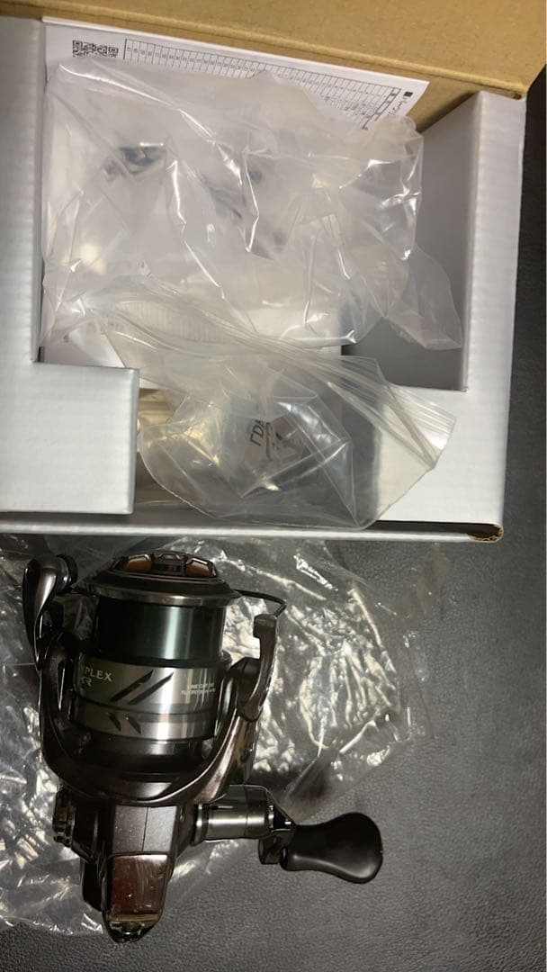 821　SHIMANO COMPLEX XR C2000 F4 HG