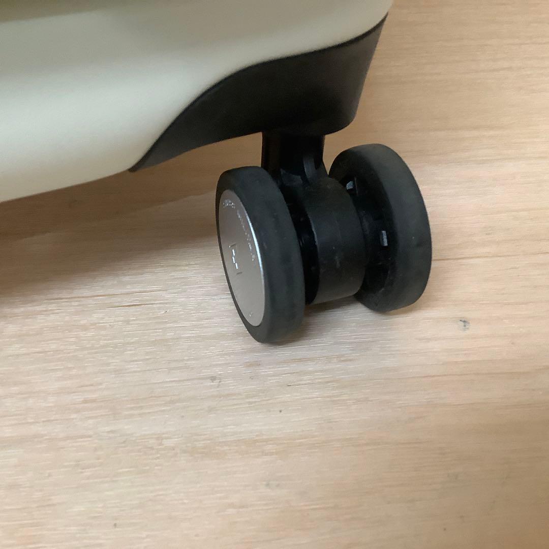 M*A様 スイスミリタリー SM-C318 18in スーツケース 42L　※4