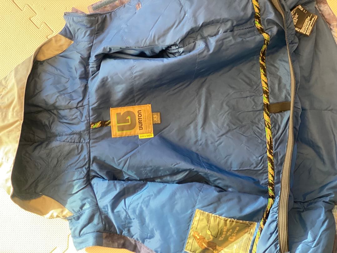 Burton キッズ　スノーボードウェア　XS