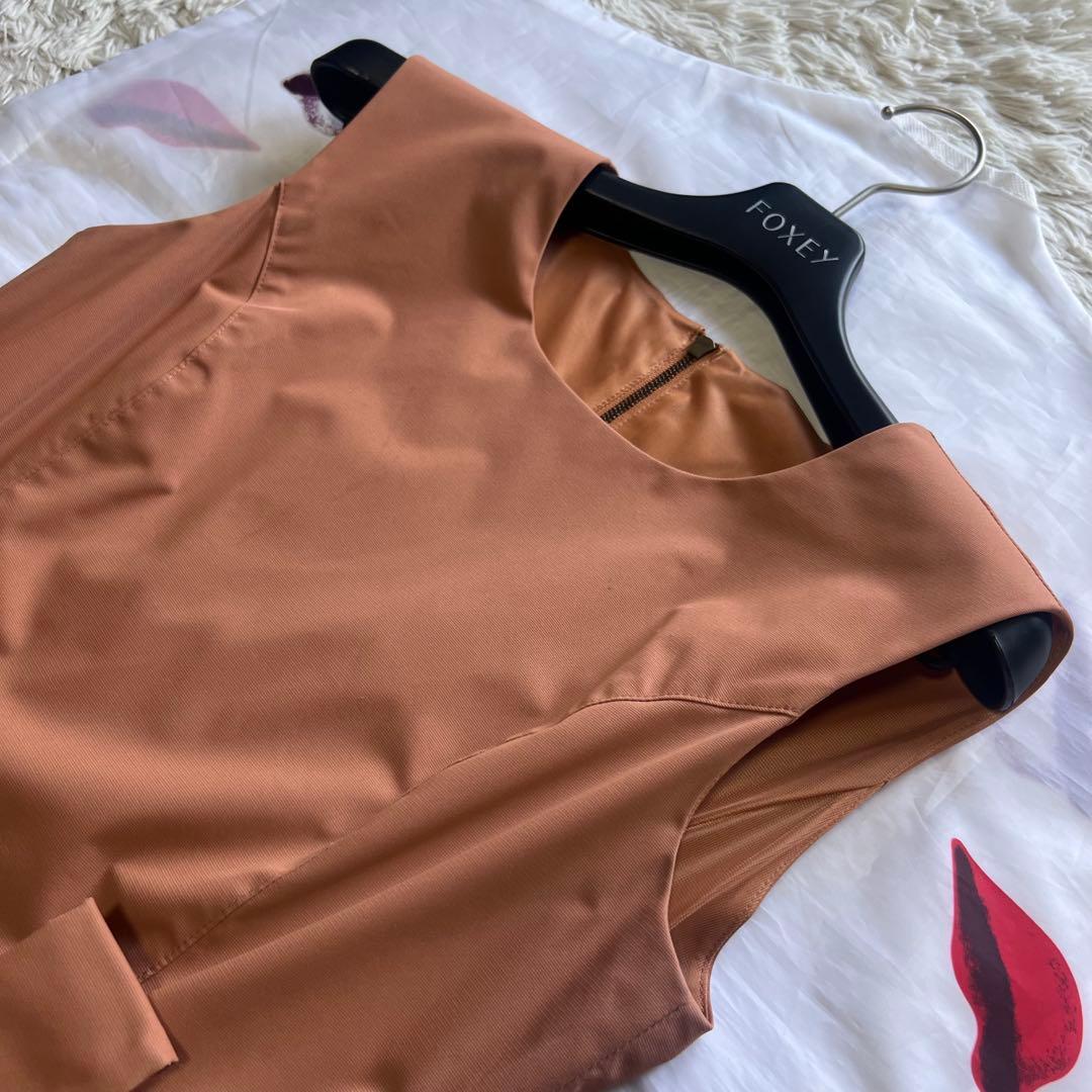 【良品】FOXEY NEW YORK 膝丈ワンピース オレンジ ノースリーブ38