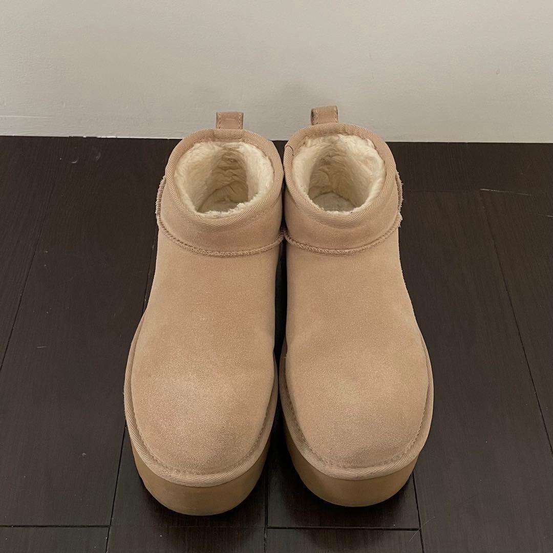 靴 CLASSIC ULTRA MINI PLATFORM