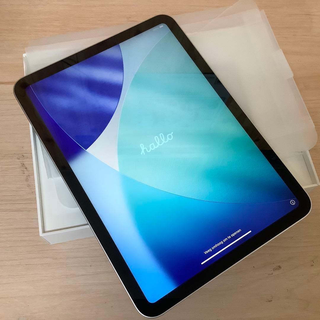 ほぼ新品　iPad 第11世代 A16 128GB BT100% ※459