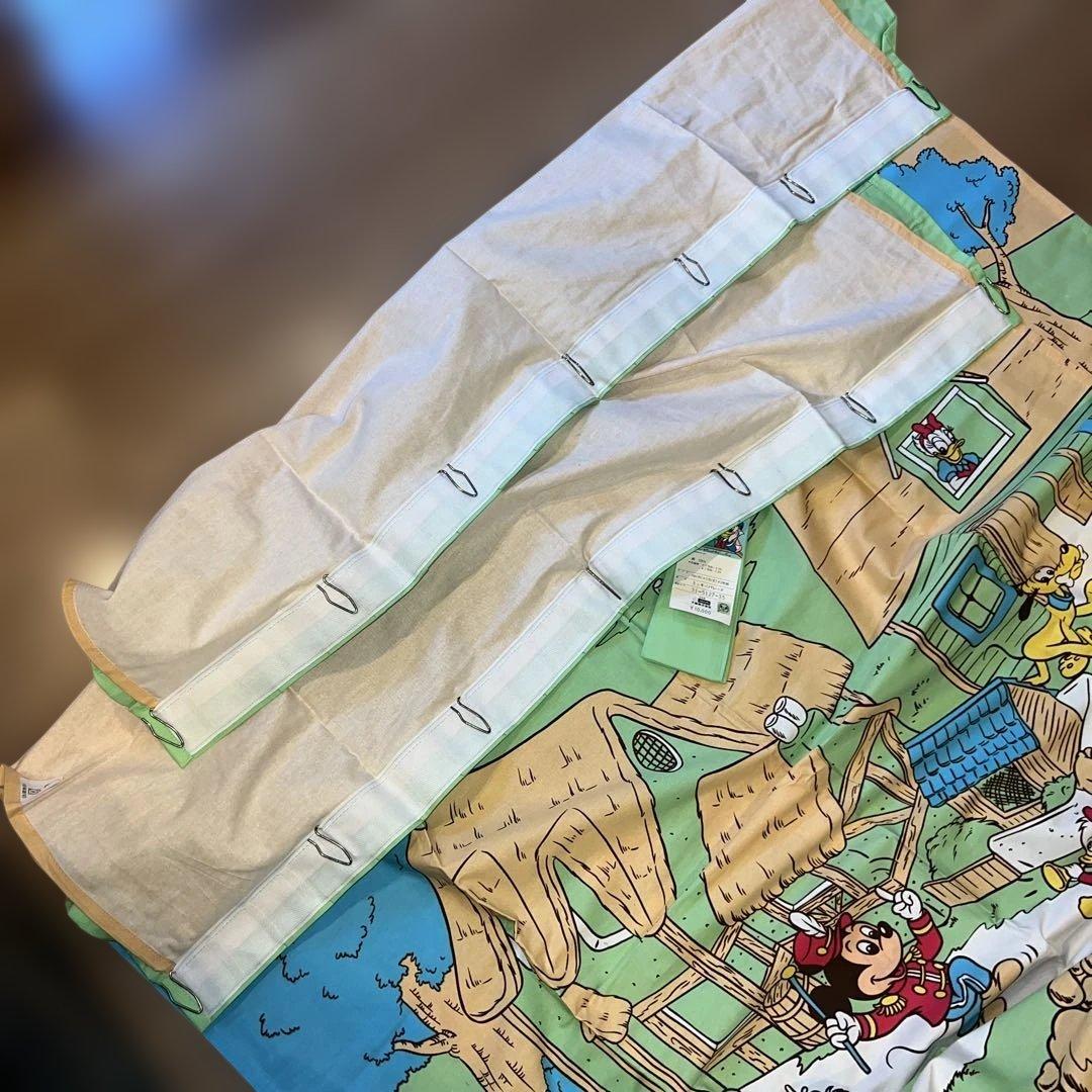 ボ*ン様 新品ヴィンテージミッキーパレードドナルドDisneyカーテン100×1