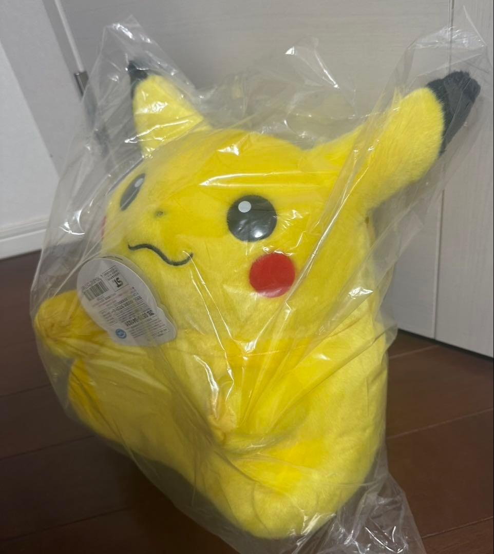 ポケモン 1/1スケール ピカチュウ 等身大 ぬいぐるみ タカラトミー