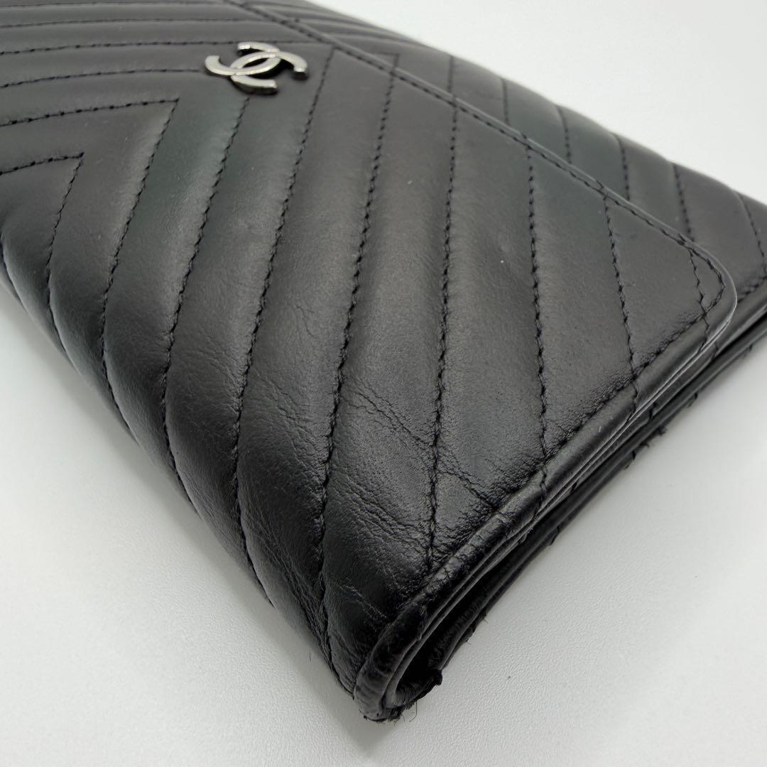 CHANEL シャネル 財布 シェブロン Vステッチ ココマーク フラップ