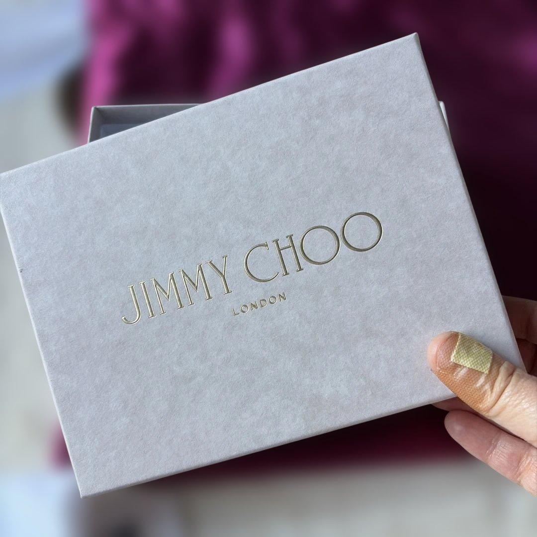 JIMMY CHOO ハンニ二つ折り財布　ラッピング