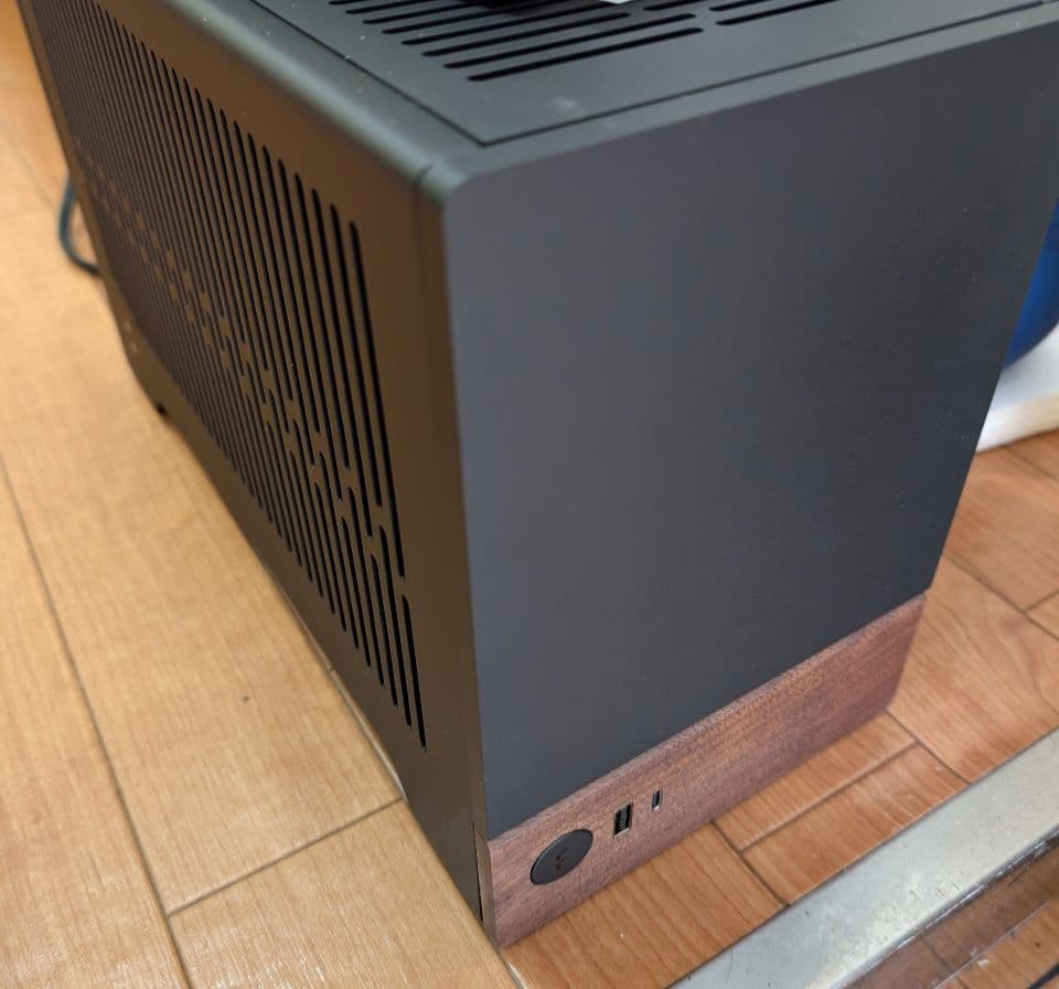 Fractal Design Terra PCケース グラファイト