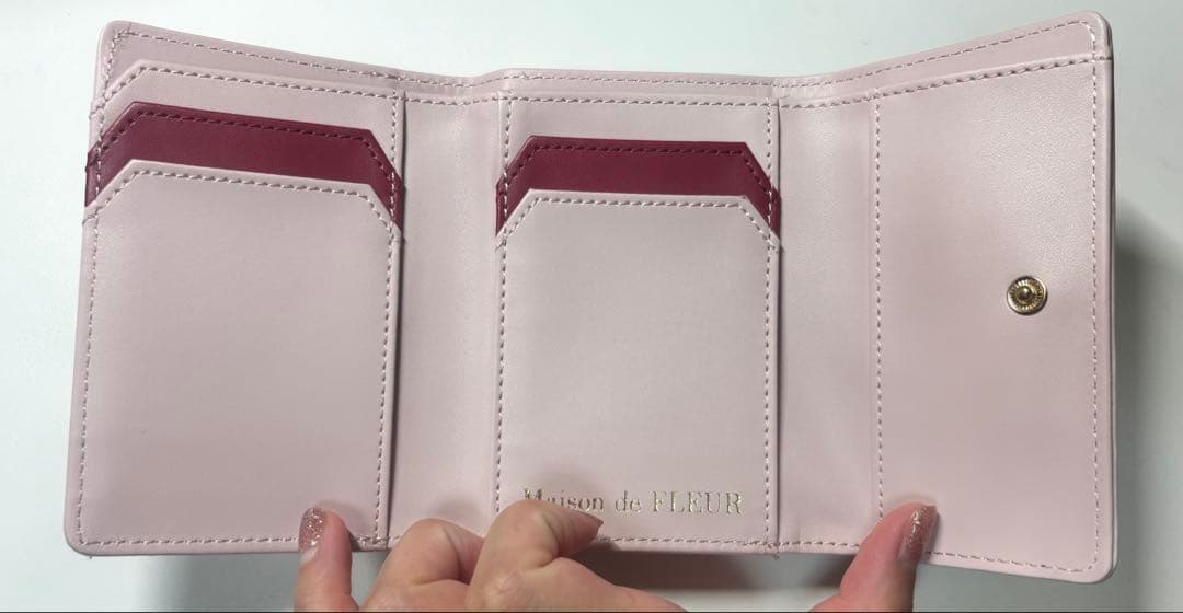 メゾンドフルール　さくらんぼ　チェリ柄ウォレット 【最終お値下げ】