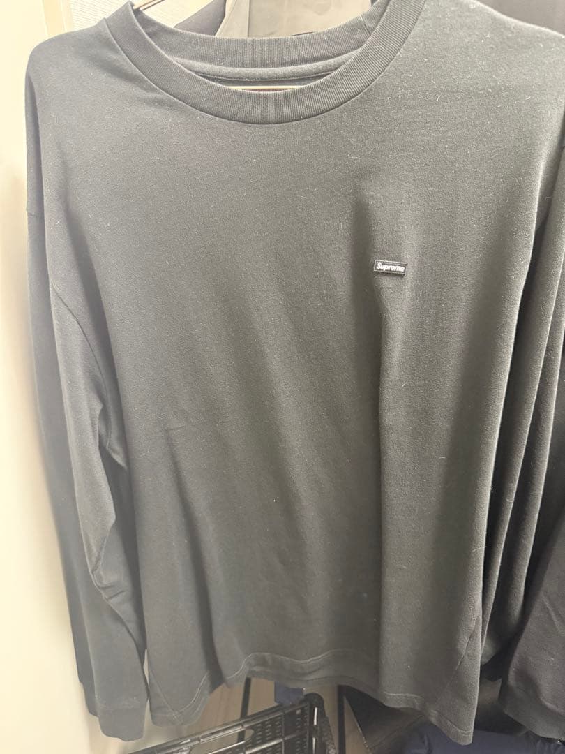 シュプリーム　スモールロゴボック Tシャツ