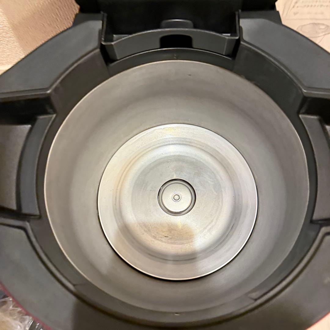 SHARP　シャープ ヘルシオ　ホットクック　KN-HW24G-R 2023年製