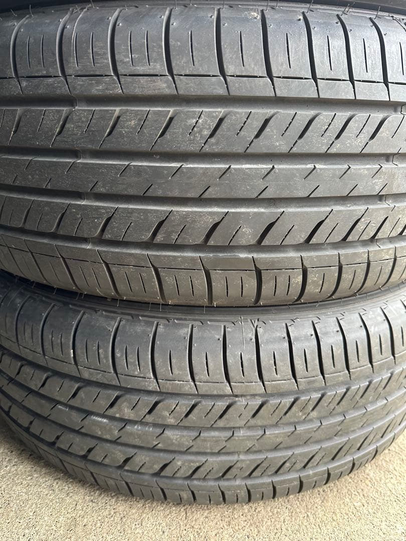 EXE②ダンロップ 215/60r16 夏 2本