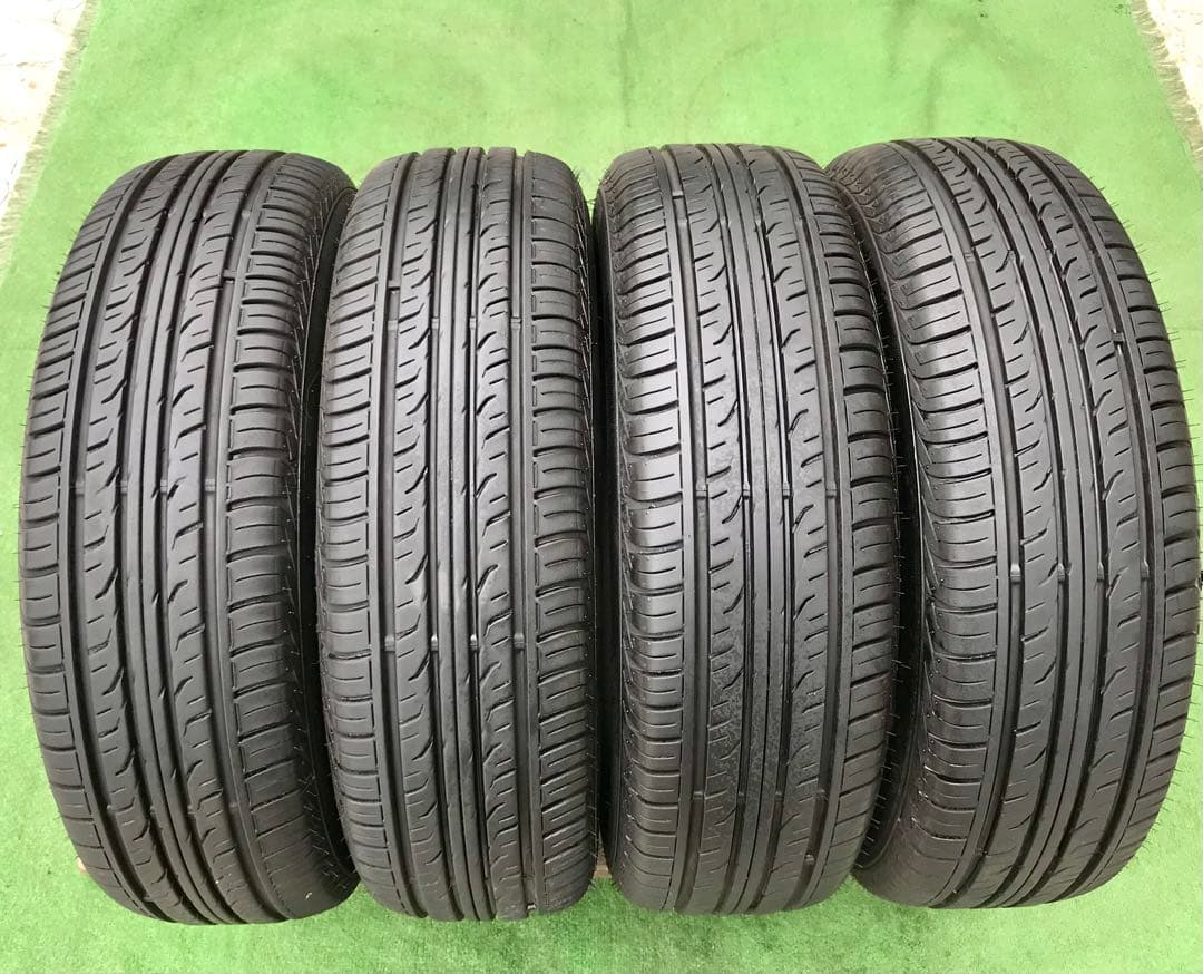 205/70 R15 DUNLOP GRANDTREK PT3 ラジアルタイヤ