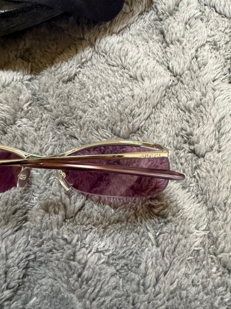 GUCCI パープルレンズ サングラス
