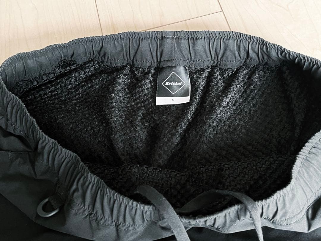 F.C.Real Bristol サーマルライニング TRACK PANTS