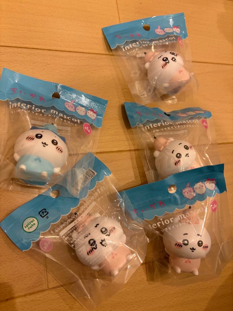 ゆ*う様 ちいかわまとめ売り まじかる ぬいぐるみ 収納ケース マスコット等