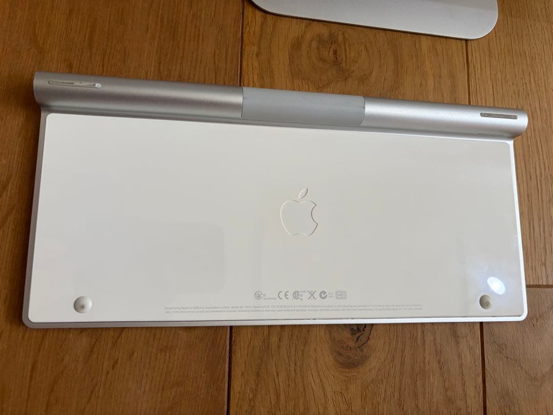 iMac 21.5インチ Mid 2011（A1311）